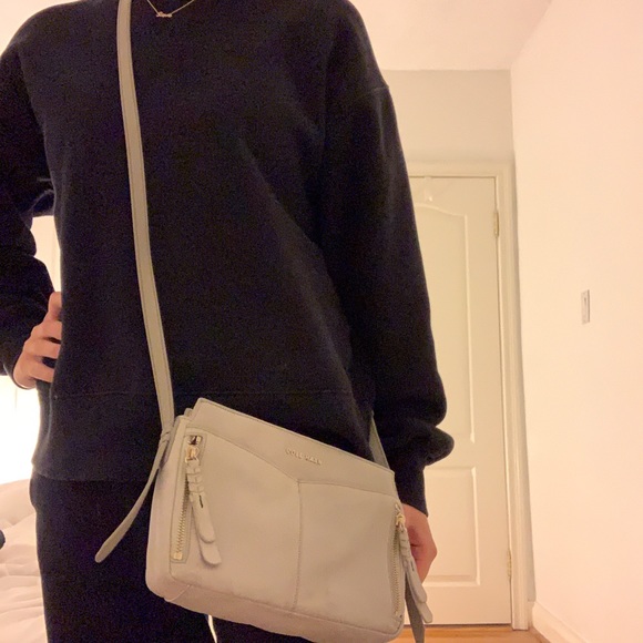 Cole Haan Crossbody bag in Dove - Picture 6 of 6